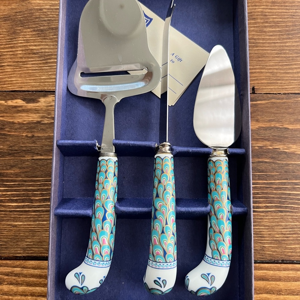 Peacock Pattern Cheese Knife Set